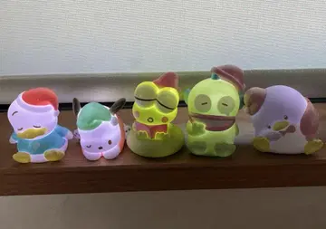 새상품급 빛나는 산리오 가챠가챠 5세트