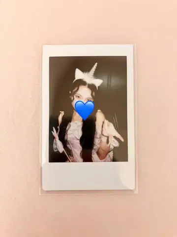 CANDY TUNE 키리하라 미즈키 폴라로이드 LARME 의상