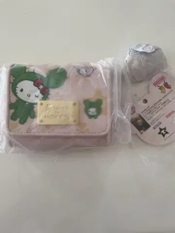 헬로키티 3단 폴더형 지갑 부속품 포함