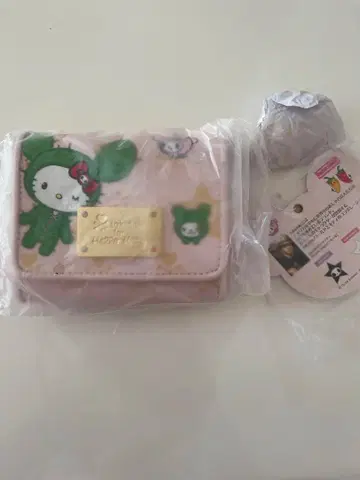 헬로키티 3단 폴더형 지갑 부속품 포함