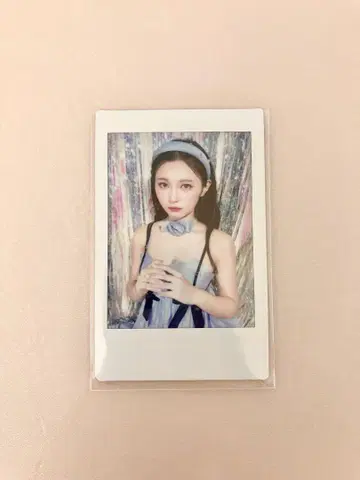 CANDY TUNE 키리하라 미즈키 프린트 폴라로이드 LARME 의상