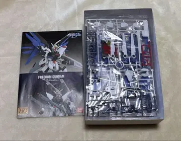 HG 프리덤 건담