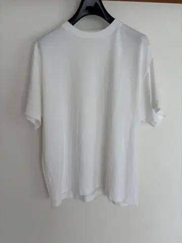 AURALEE 티셔츠