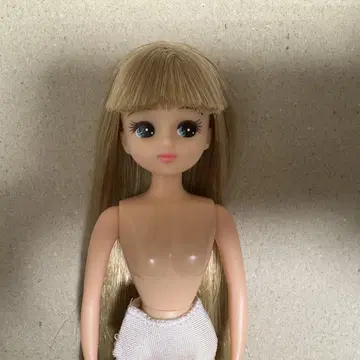 캐슬 리카짱 인형 블론드 머리 파란 눈