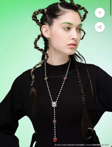 파메오 포즈 x 죠죠의 기묘한 모험 로사리오 목걸이