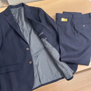 새상품급 남성용 멘즈비기 CROWDED CLOSET 안감 스트라이프 셋업
