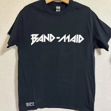 BAND-MAID LOGO-T 메이드 로고 티셔츠 GILDAN