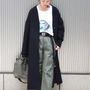 저널 스탠다드 슈퍼 120 비버 V넥 코트, 다크 네이비