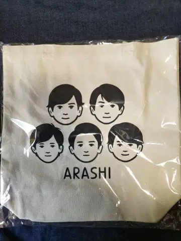 아라시 전시회 토트백