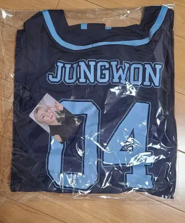 새상품 ENHYPEN 정원 유니폼