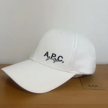 A.P.C. 골프 캡 화이트
