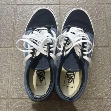 Vans 네이비/화이트 스니커즈 올드스쿨 25cm