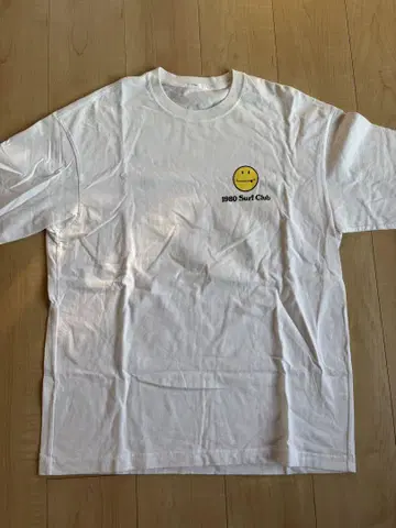 1980 Surf Club 화이트 티셔츠