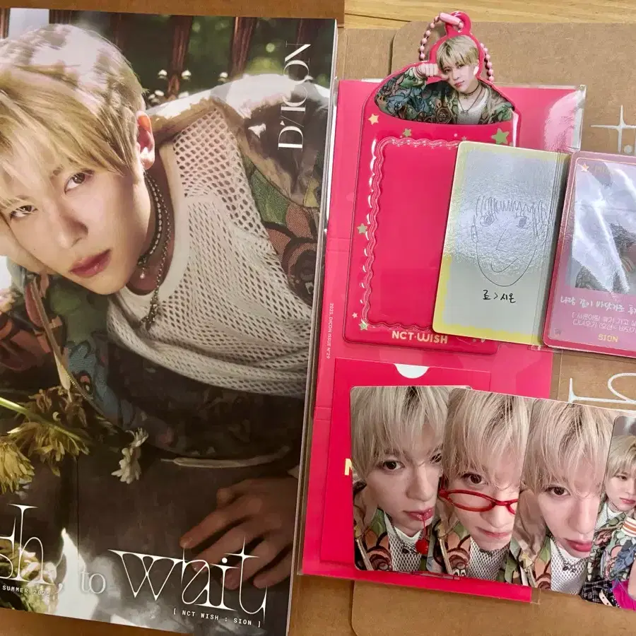 NCT WISH シオン サイン入りチェキ NCT WISH シオン サイン入りチェキ