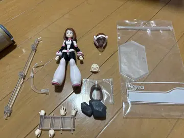 Figma no. 470 나의 히어로 아카데미아 우라라카 오챠코