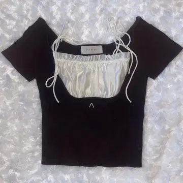 andmary mew frill tops black 앤드마리 상의