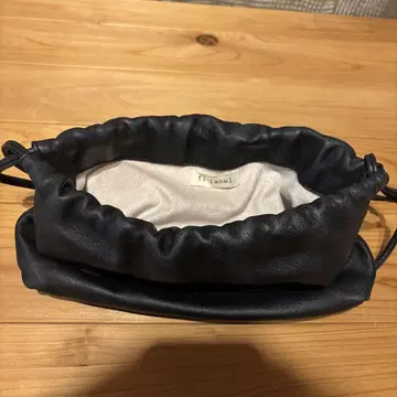 fl lanel leather string bag black