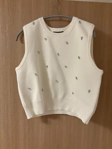 [ UNITED ARROWS ] 도트 비쥬 니트 베스트