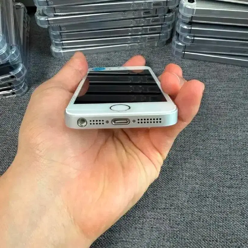 SSS급 정품아이폰SE1/6s/7 | 국내 당일배송 초특가