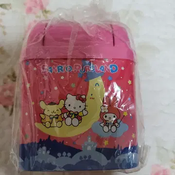 미개봉 새상품 초레어 산리오 퓨로랜드 한정판 쓰레기통