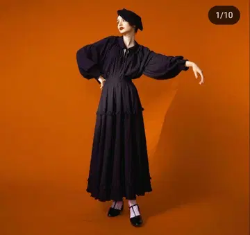 tnewties 출연 역할은 제비뽑기로 하이웨스트 프릴 스커트