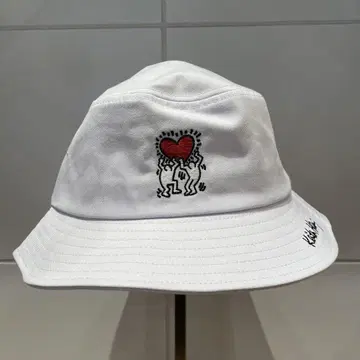 Keith Haring 키스 해링 버킷햇 하트 화이트