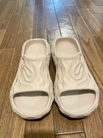 머렐 MERRELL 샌들 아이보리