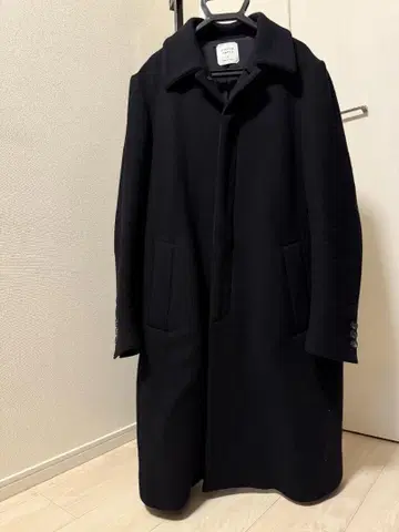 UNITED TOKYO 블랙 코트