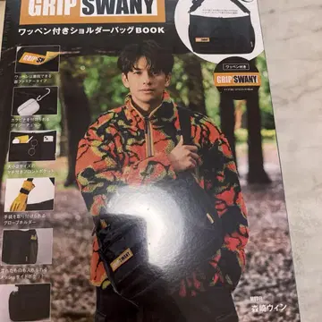 GRIP SWANY 와펜 숄더백 BOOK