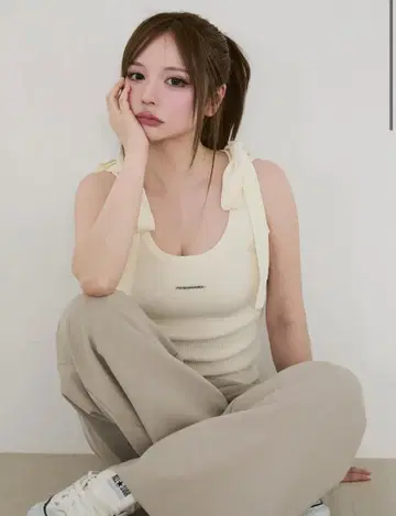 [ andmary ] Avrill ribbon tops