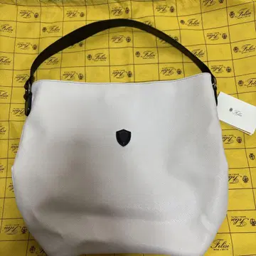 페리지 숄더백 화이트