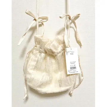 merry jenny 새상품 아이보리 ribbon 스팽글 미니백