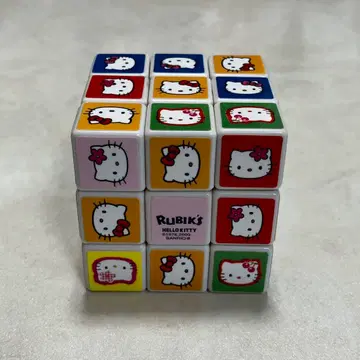 레어 츠쿠다 오리지널 헬로키티 2000년 루빅스 큐브