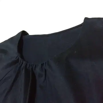 LA JOCONDE 라조콘다 네이비 반팔 티셔츠