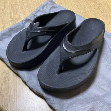 우포스 우메가 EU 39