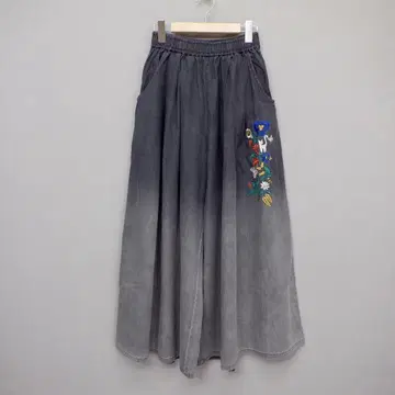 *스칼라 151705-1: 자수 그라데이션 가공 데님 팬츠 M