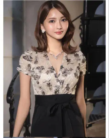 플라워 카슈쿨 허리 리본 타이 롱 드레스 L