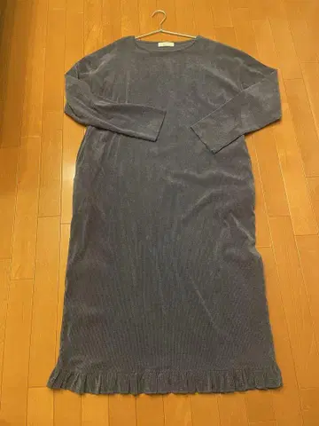 yuw 몬스터 프릴 원피스