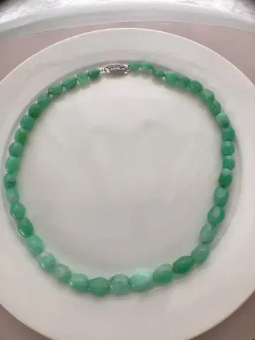 크리소프레이즈 목걸이 녹색 약 40cm
