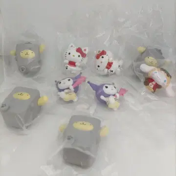 산리오 캐릭터즈 도로롱 요괴 피규어