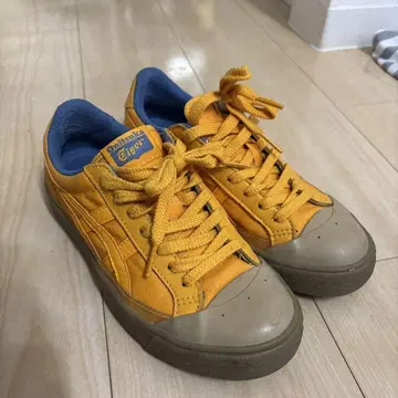 오니츠카타이거 여성용 23~23.5cm