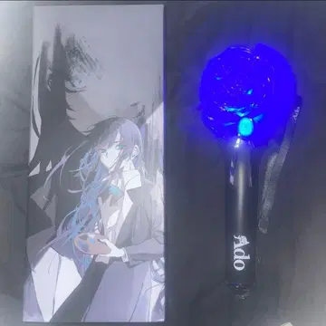 Ado 모나리자의 옆모습 역시 많은가? 그래도 귀엽죠?! 응원봉