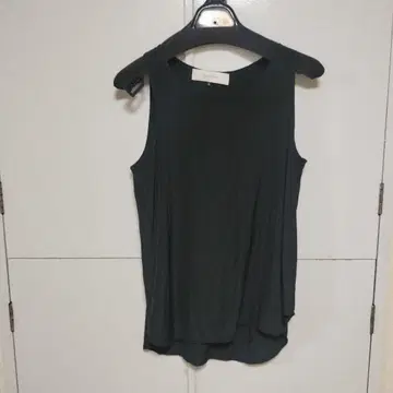 르쉘블루 블랙 슬리브리스 상의와 팬츠 셋업 36