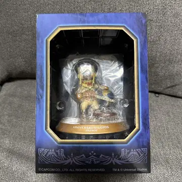 [ 개봉 ] USJ 한정판 몬스터 헌터 아일루 피규어