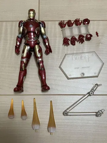 figma 아이언맨 마크43