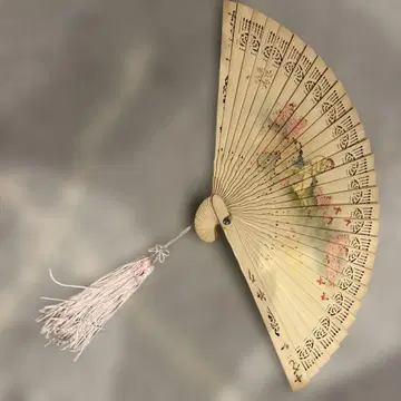 꽃무늬 손 그림 대나무 부채 핑크 태슬 포함