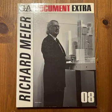 GA DOCUMENT EXTRA 08 RICHARD MEIER