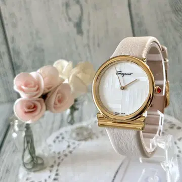 [ 레어 ] Ferragamo 페라가모 손목시계 간치니 SFIY