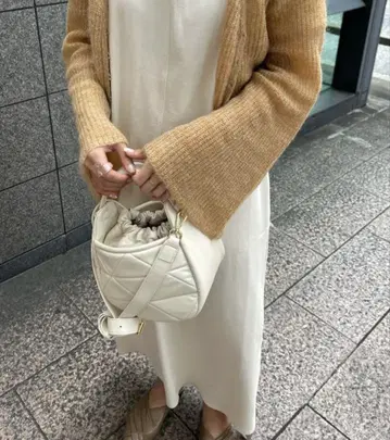 [카프리슈레마쥬] 퀼트 백