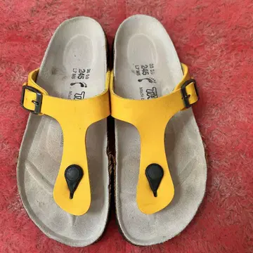 BIRKENSTOCK TATAMI 노란색 색 쪼리 샌들